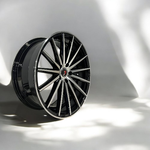 20X8.5 5X113 PISTON WHEELS L560 CB72.6MM 35MM GLOSS BLACK MACHINED FACE